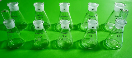 x10 CHEMGLASS Erlenmeyer Lab Flasks (5) 25mL (5) 50mL Ground Glass, 2 Stoppers